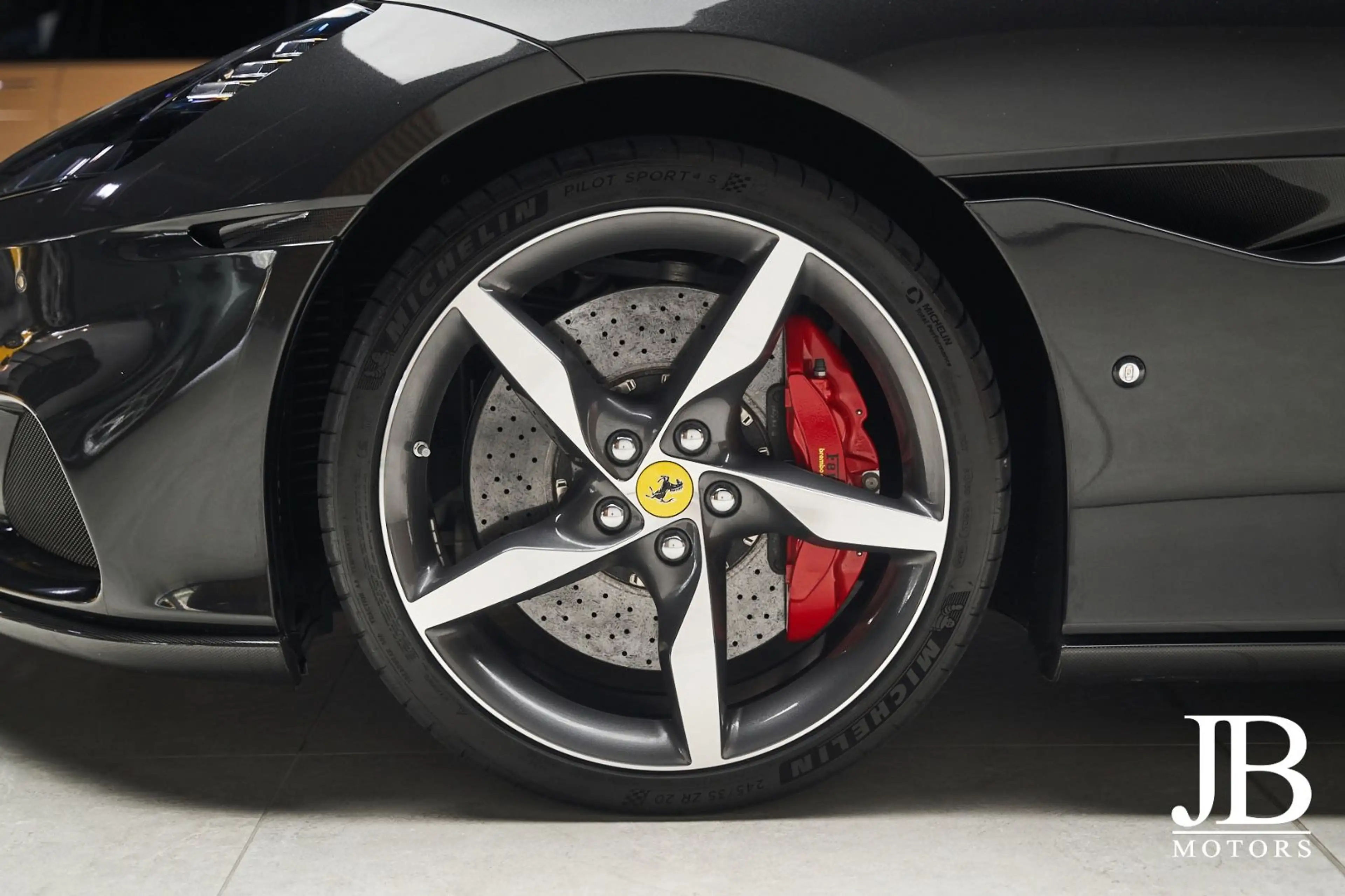 Ferrari Portofino M Carbon LED JBL Surround Magneride — photo 10