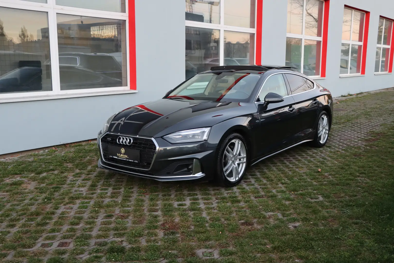 Audi A5 40 TDI quattro SB | Panorama | Head-Up | Bang & Ol Grau - 2