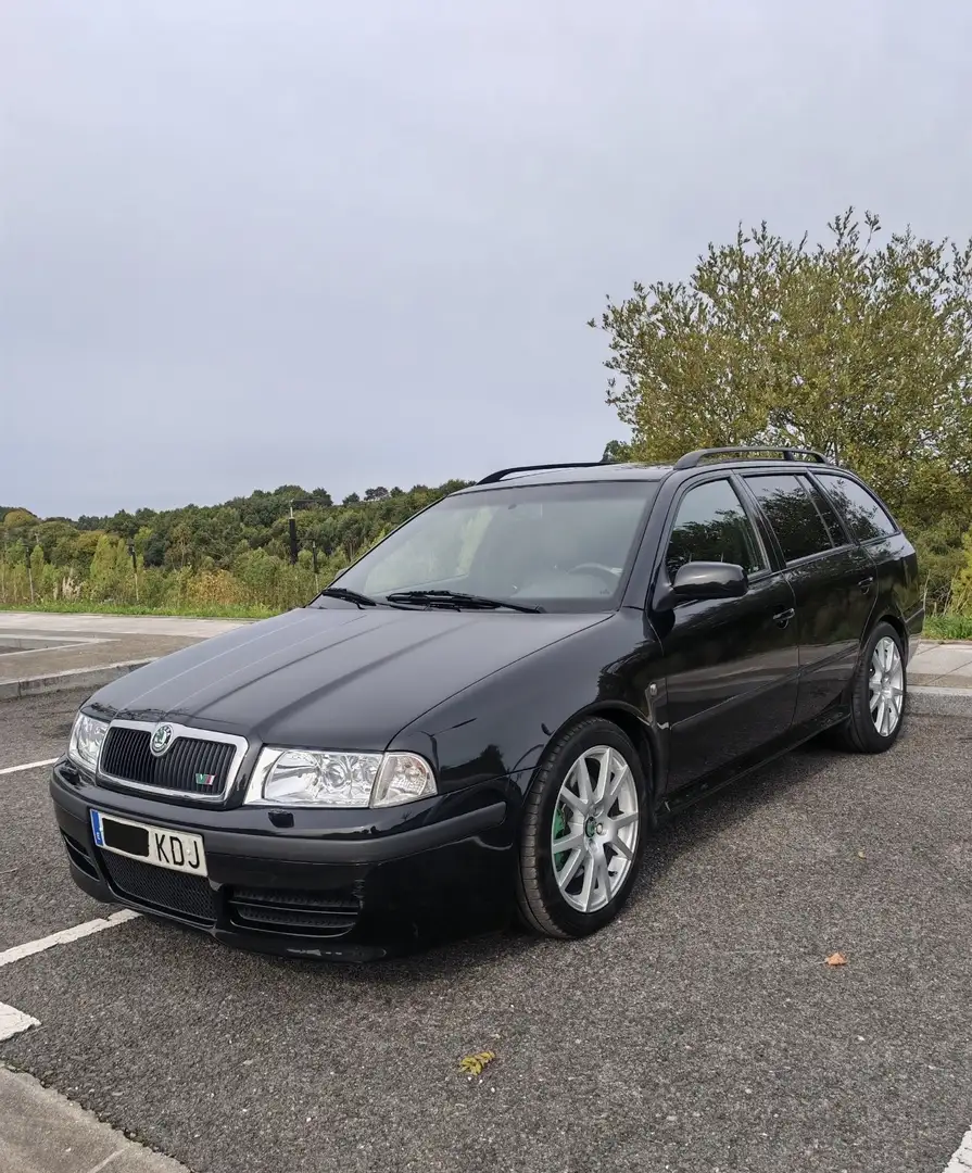 Skoda Octavia Combi 1.8T 20v RS 180 - 2