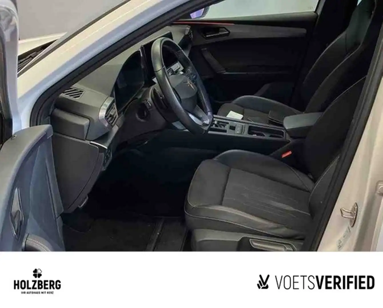 CUPRA Leon 1.4 TSI e-HYBRID DSG KAMERA+SHZ+ACC+APP Wit - 2