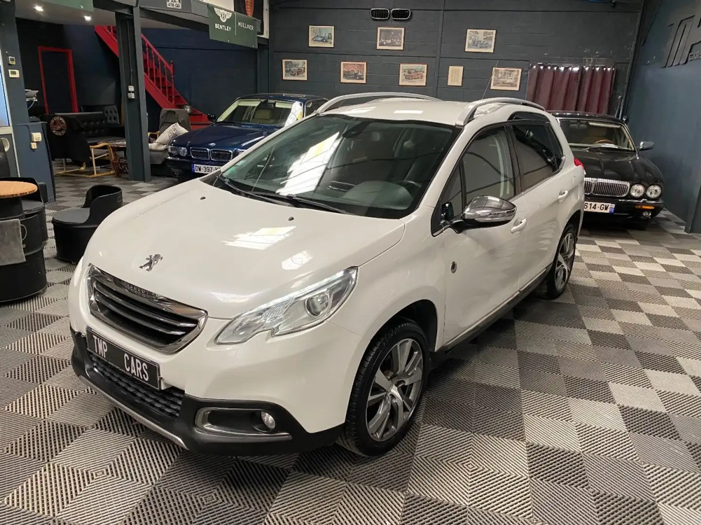 Peugeot 2008 1.2 PureTech 110ch Allure S&S Crossway Blanc - 2