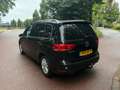 Volkswagen Touran 2.0 TDI Highline 7p / Navi / Automaat / Pano / Zwart - thumbnail 4