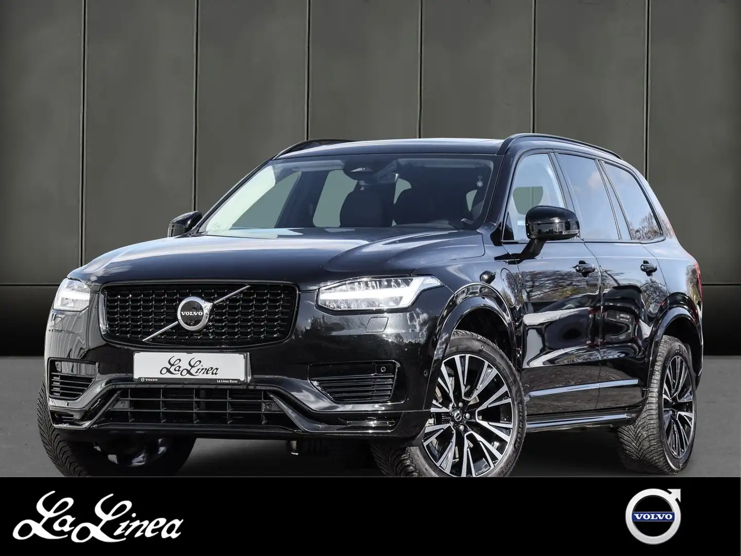 Volvo XC90 T8 AWD Plus Dark Recharge Plug-In Hybrid Schwarz - 1