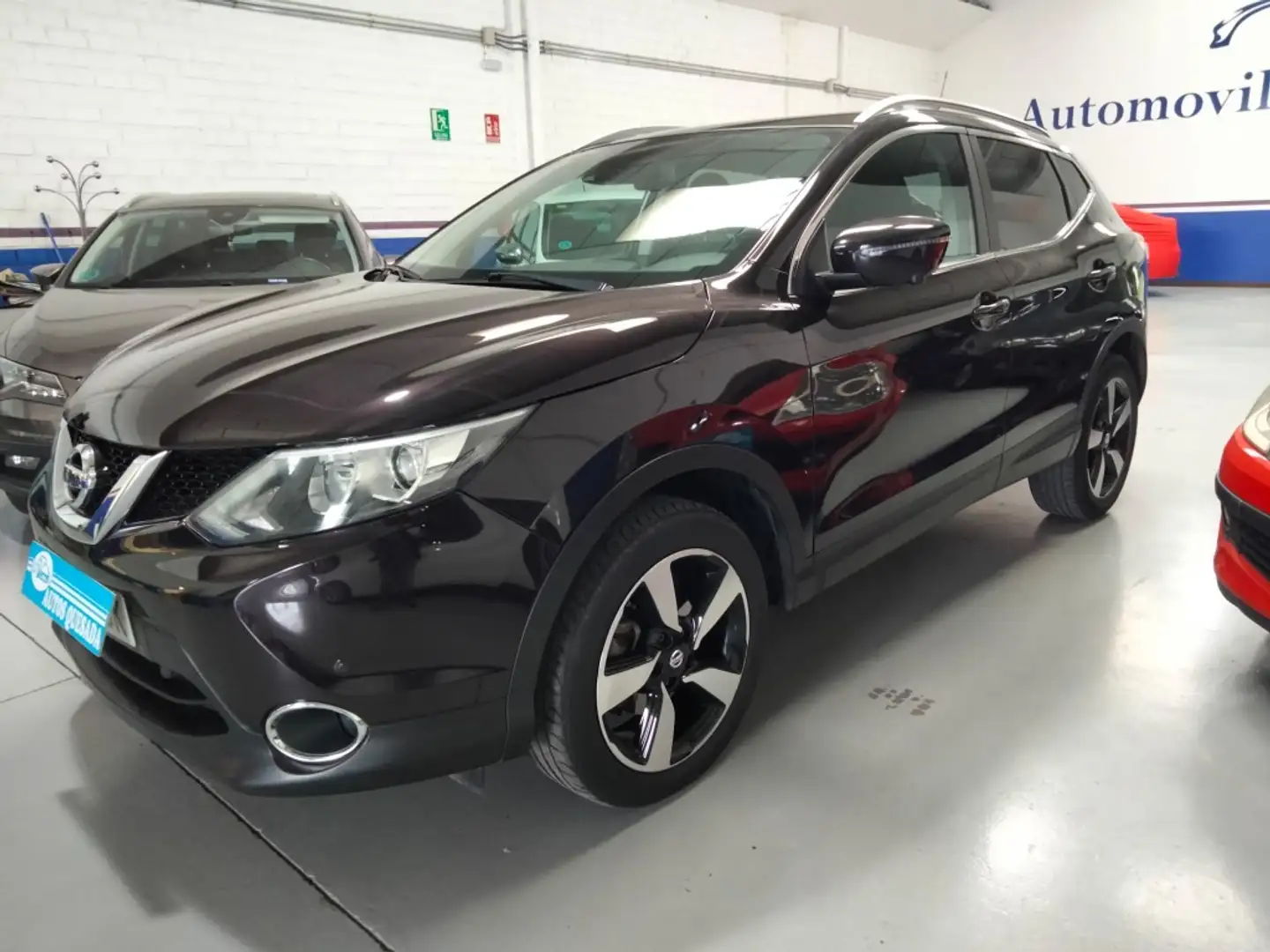 Nissan Qashqai 1.6dCi N-Connecta 4x2 Noir - 2