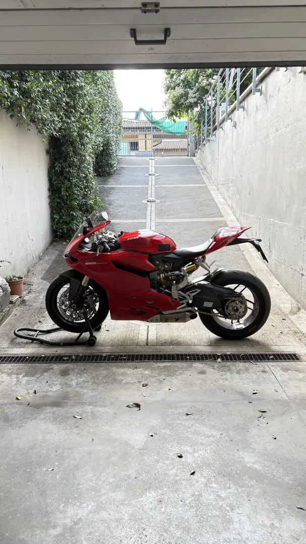 Ducati 1199 Panigale - 2