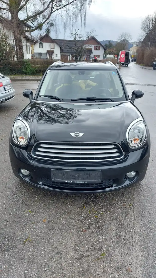 MINI Cooper D Countryman Schwarz - 2