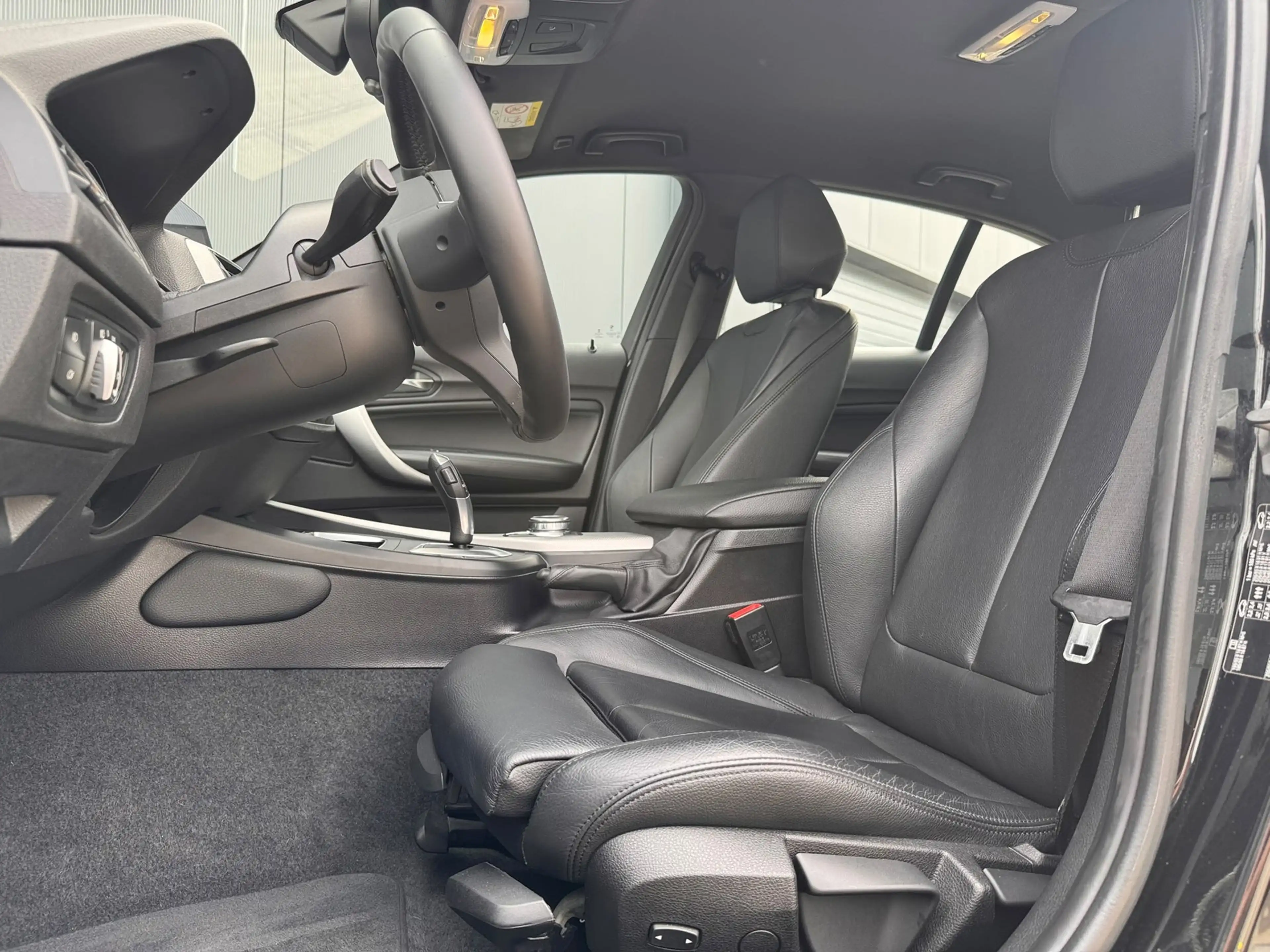 BMW 118 1-serie 118i High Executive M-SPORT AUT. NAVI.PROF — photo 5