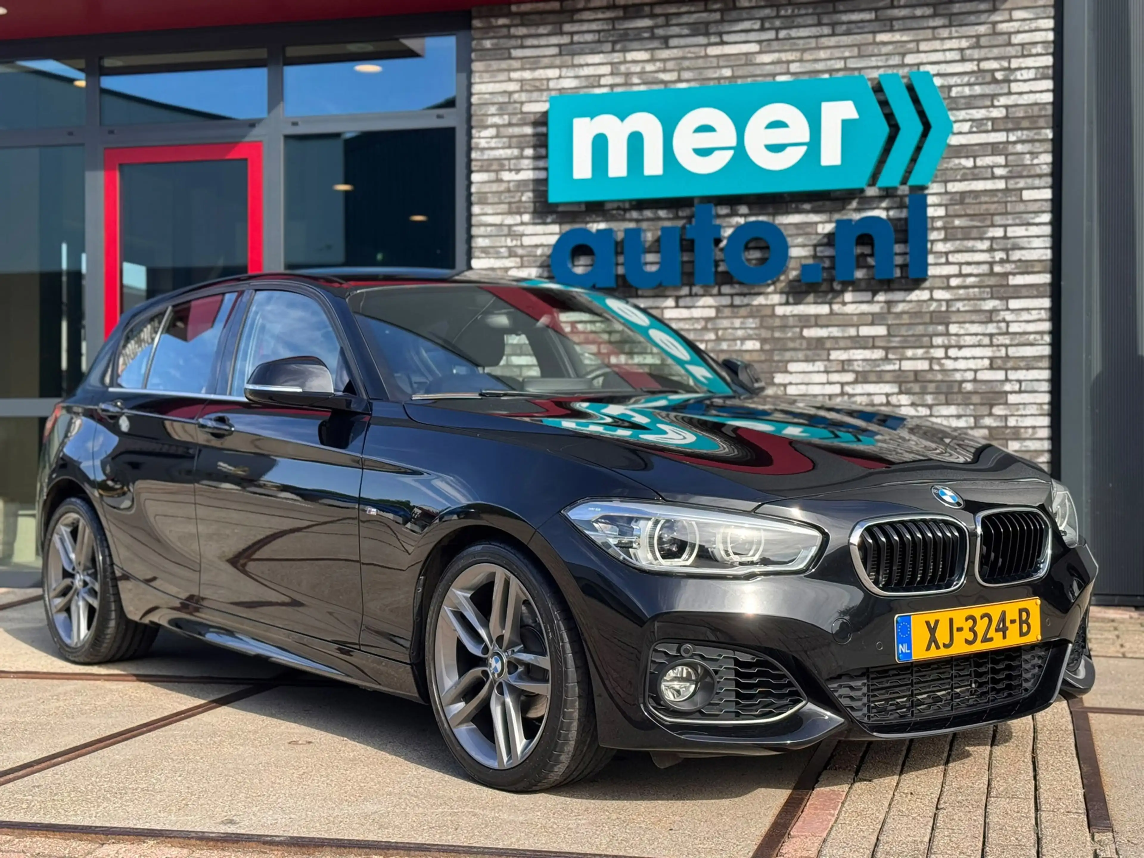 BMW 118 1-serie 118i High Executive M-SPORT AUT. NAVI.PROF — photo 6