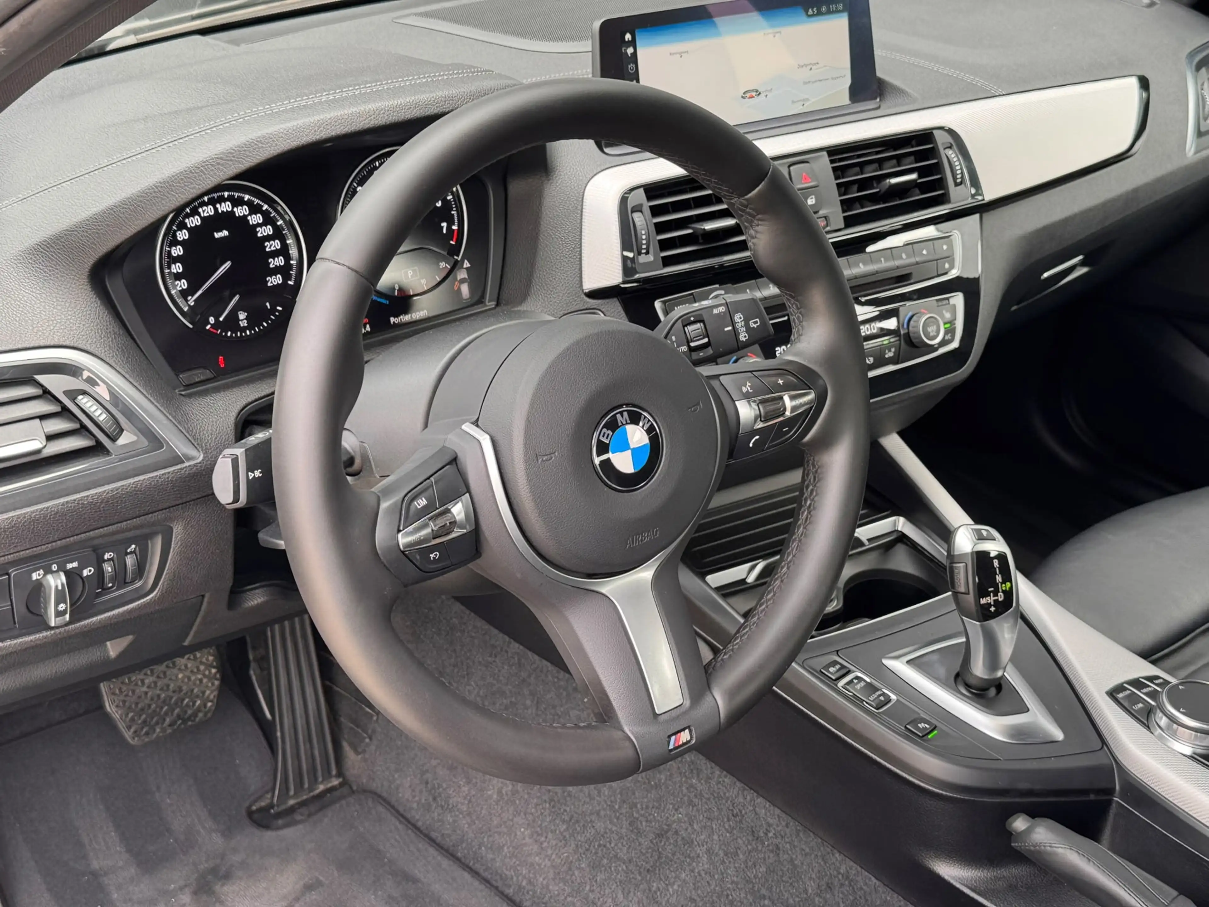 BMW 118 1-serie 118i High Executive M-SPORT AUT. NAVI.PROF — photo 7