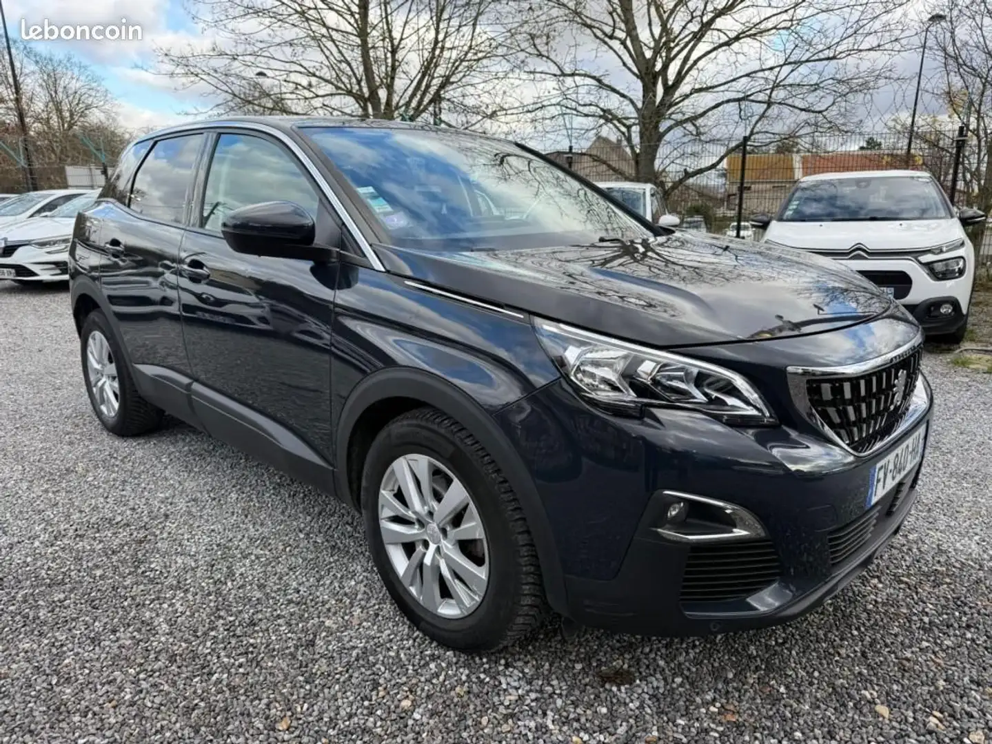 Peugeot 3008 BUSINESS Puretech 130ch S&S EAT8 Active 1 ere main car play camera Gris - 1