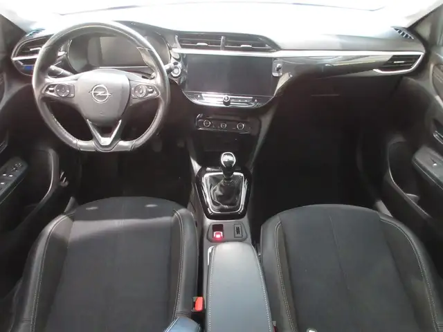 Opel Corsa view 9