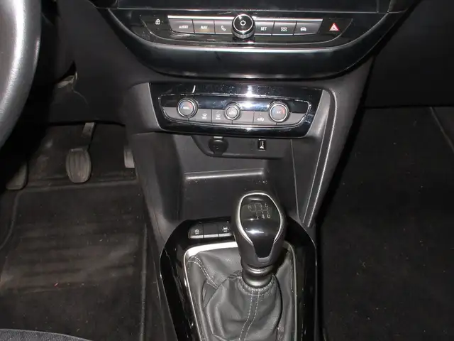Opel Corsa view 13