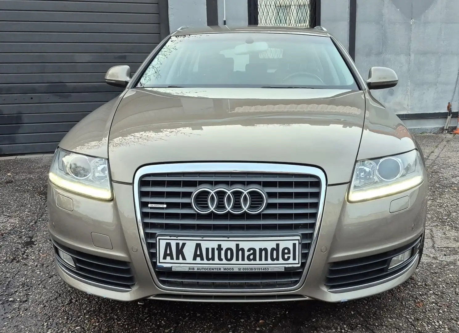 Audi A6 Avant 2.7 TDI quattro Aut Navi Leder Beige - 2