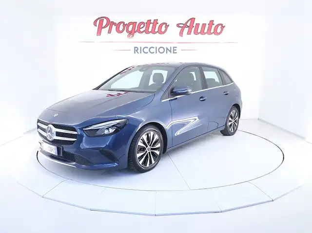 Mercedes-Benz B 180 Classe B 180 d Business Extra auto NAVI CAMERA LUCI AMBIENTE