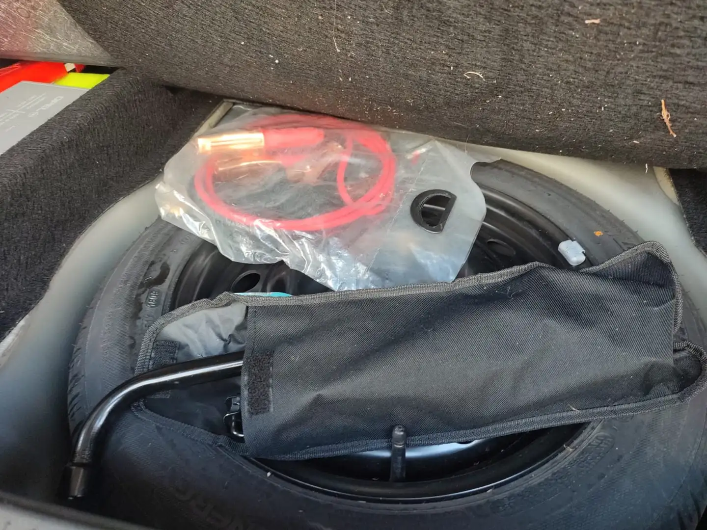 Opel Meriva Meriva 1.7CDTI Cosmo Cosmo Plateado - 2