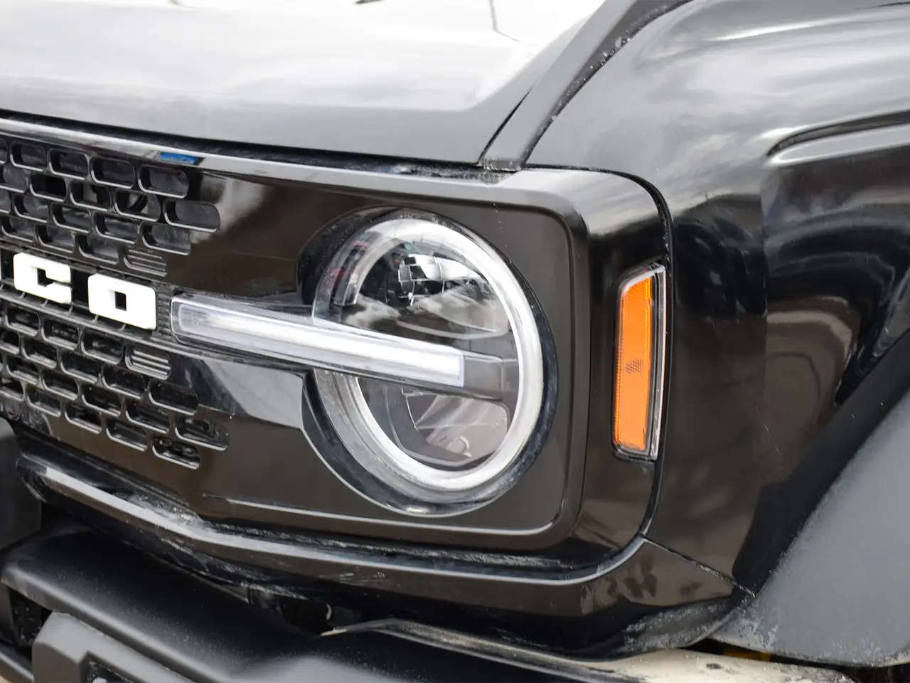 Ford Bronco снимка Ford Bronco