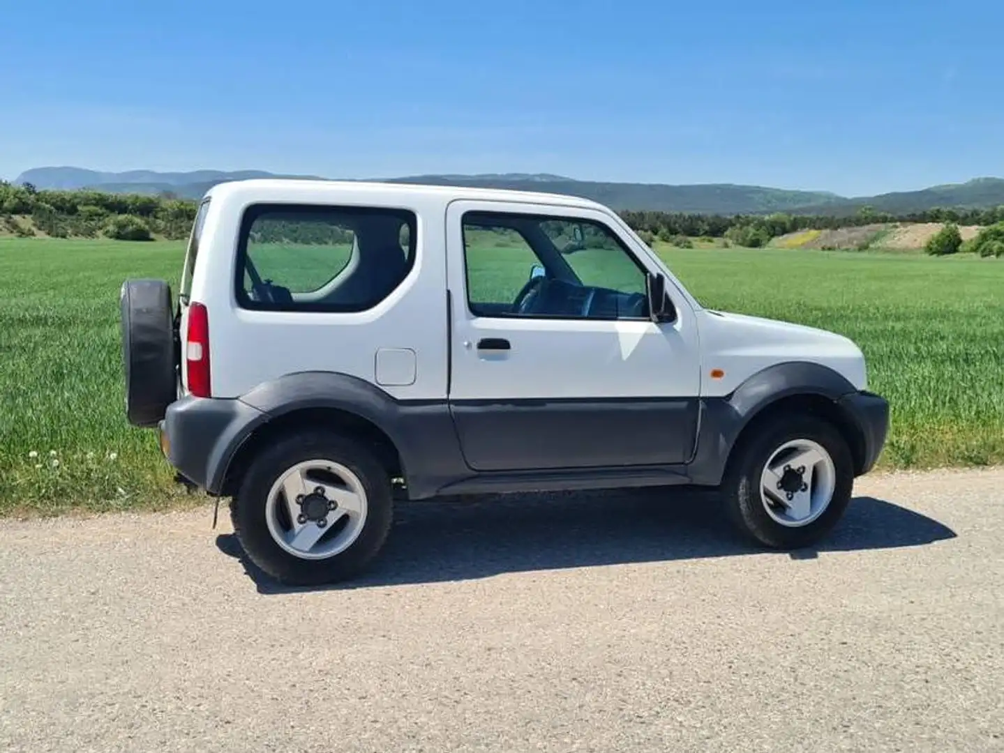Suzuki Jimny Jimny 1,3 Pick-Up Weiß - 2