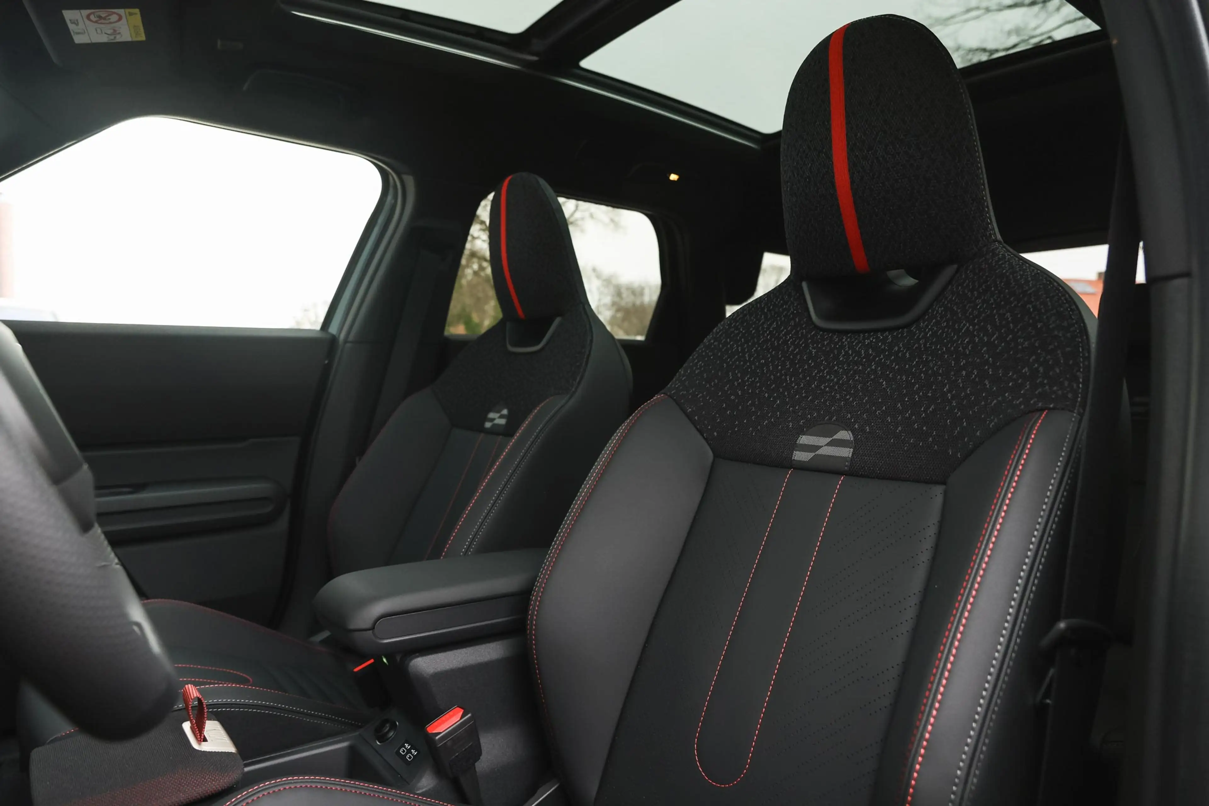 MINI John Cooper Works Countryman C JCW Automaat / Panoramadak / Trekhaak  / JCW Spo — photo 12