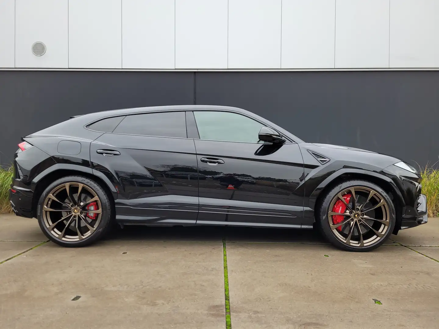 Lamborghini Urus 4.0BiTurbo V8*EX.ROMELU LUKAKU*B&O*HUD*23"ALU*360' Noir - 2