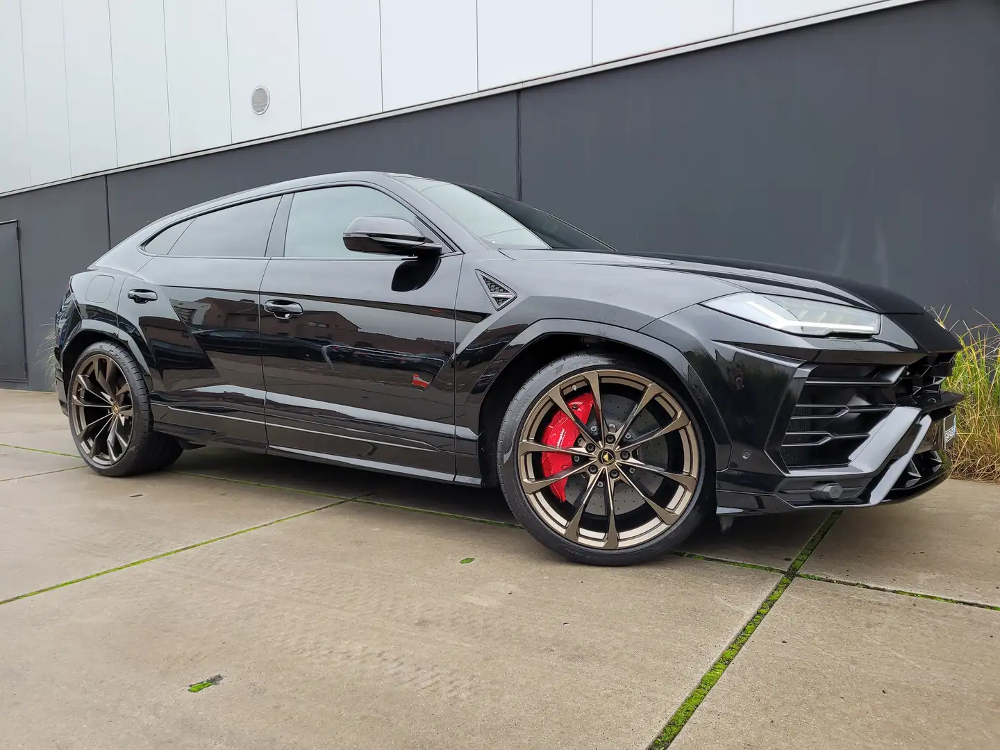 Lamborghini Urus 4.0BiTurbo V8*EX.ROMELU LUKAKU*B&O*HUD*23"ALU*360' Noir - 1