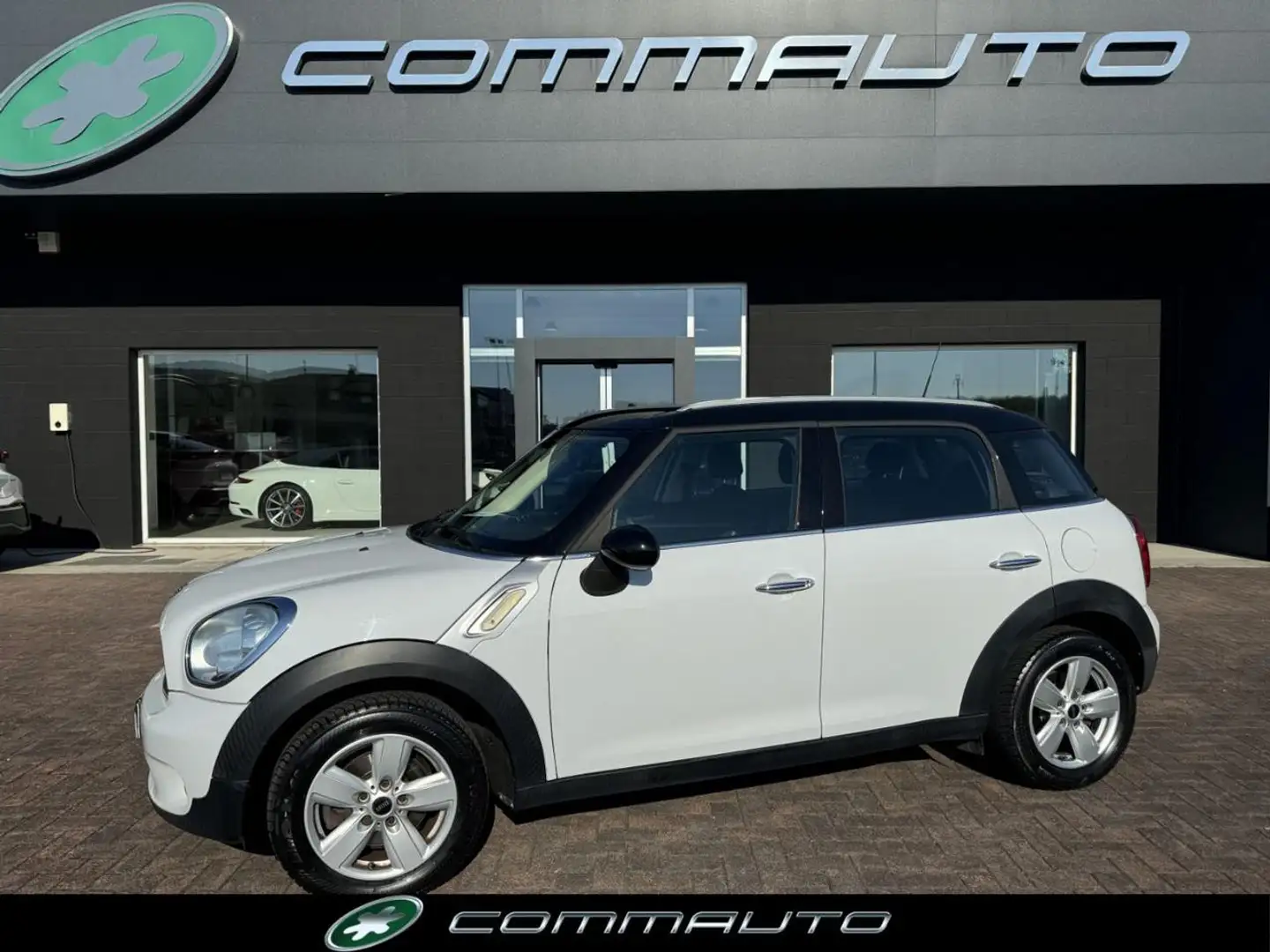 MINI Cooper D Countryman Mini Bianco - 1