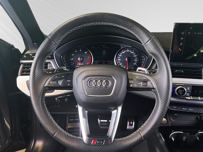 Audi RS4 Avant TFSI tiptronic B&O Panorama Navi+ RFK Klima — photo 13