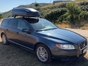 V70 III 2007 2.4 d5 Momentum 185cv