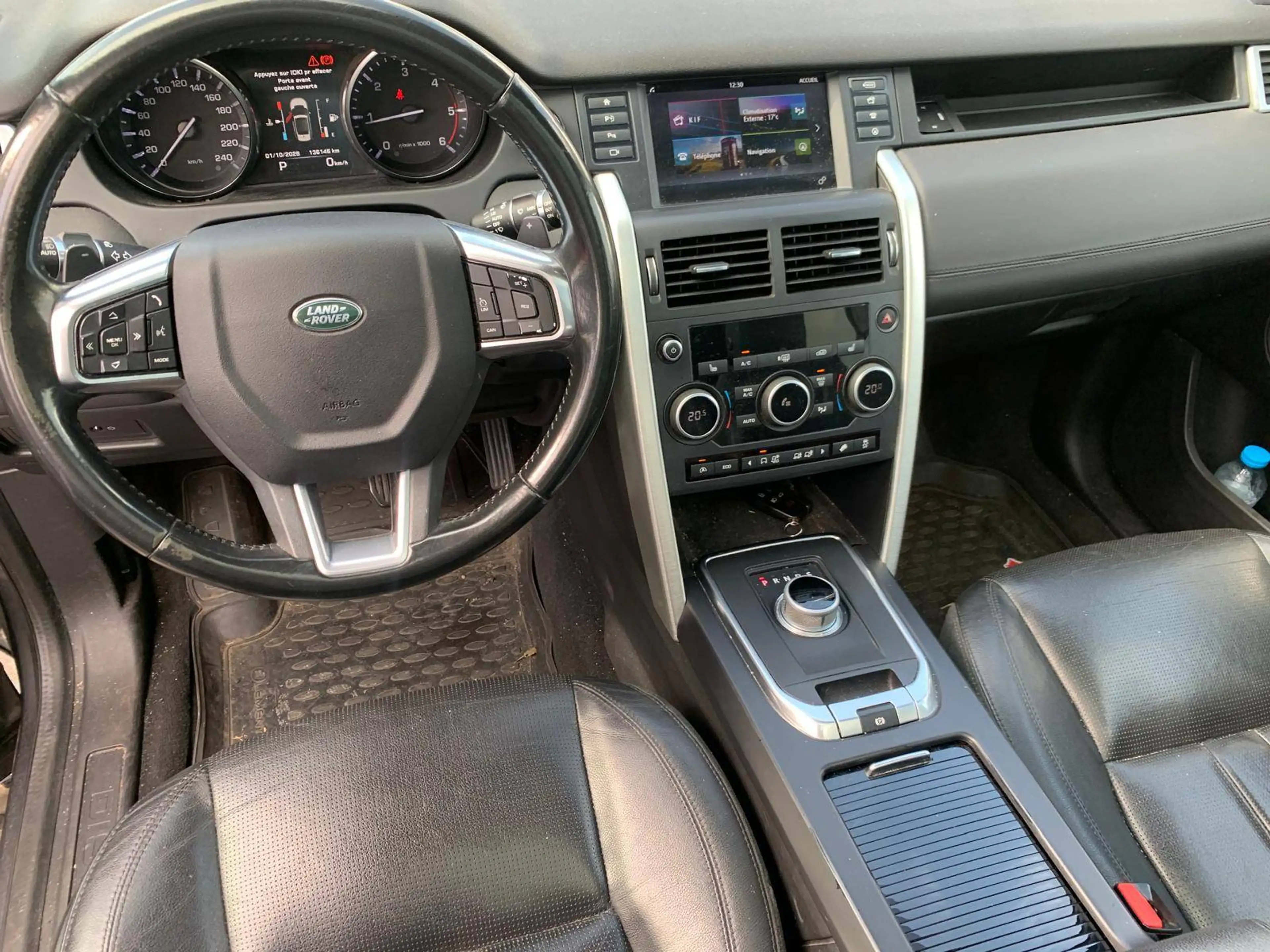Land Rover Discovery Sport Discovery Sport 2.2 SD4 HSE — photo 8