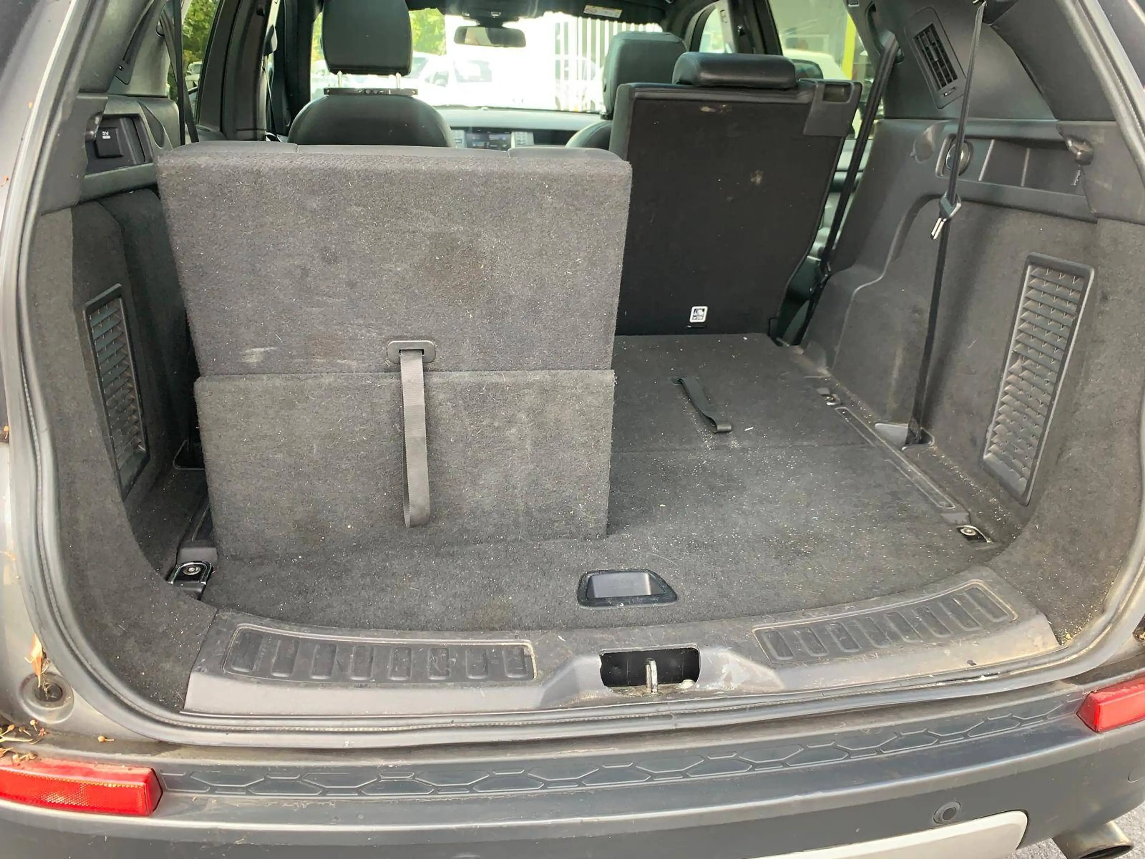Land Rover Discovery Sport Discovery Sport 2.2 SD4 HSE — photo 7