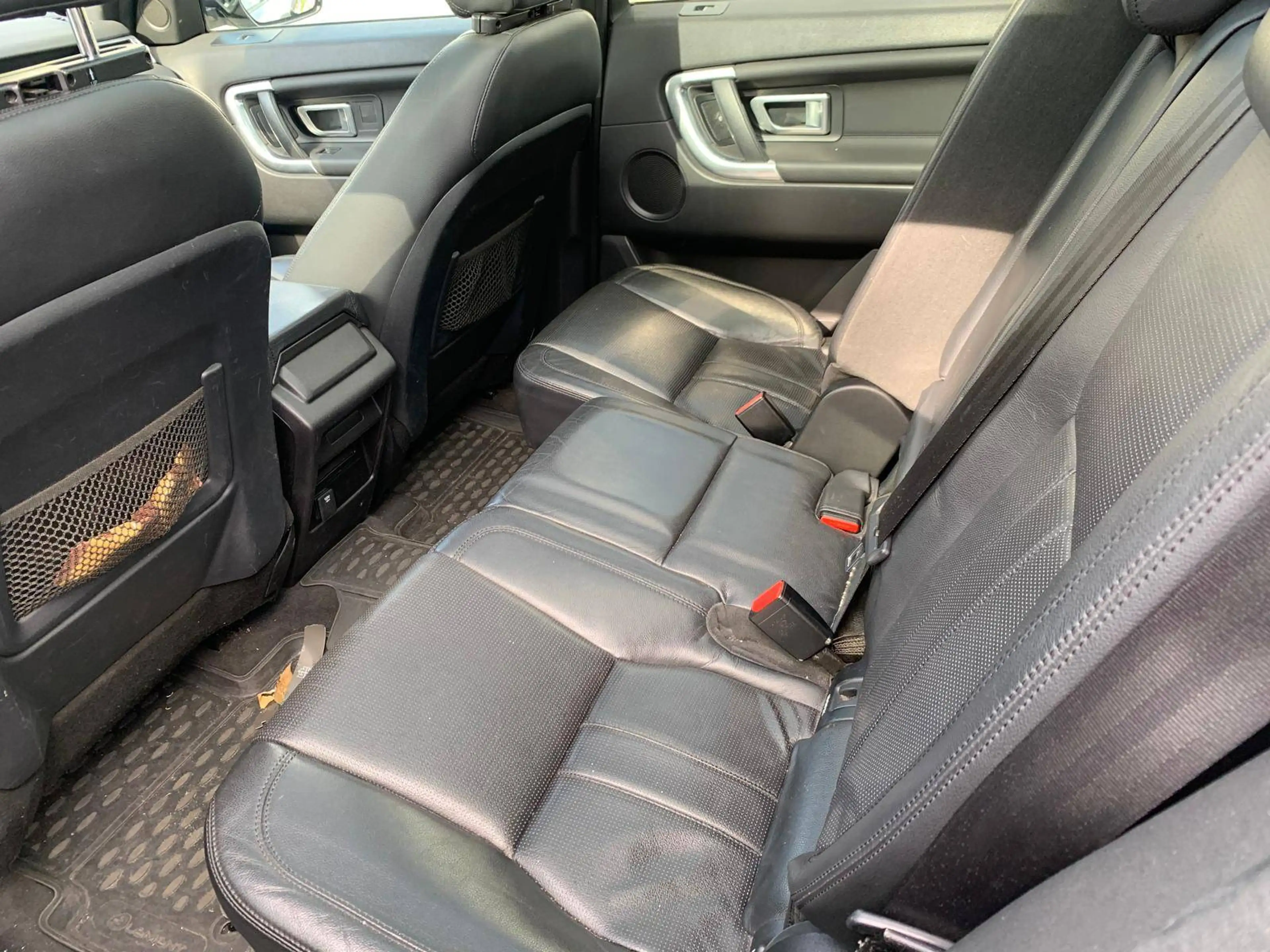 Land Rover Discovery Sport Discovery Sport 2.2 SD4 HSE — photo 11