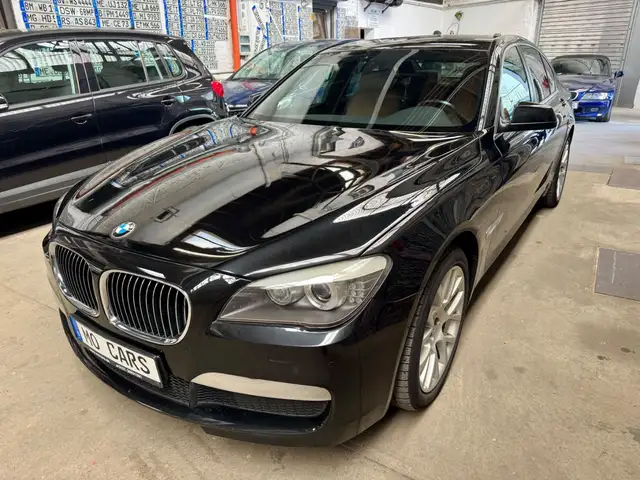 BMW 740 Baureihe 7 740d *Top Zustand*