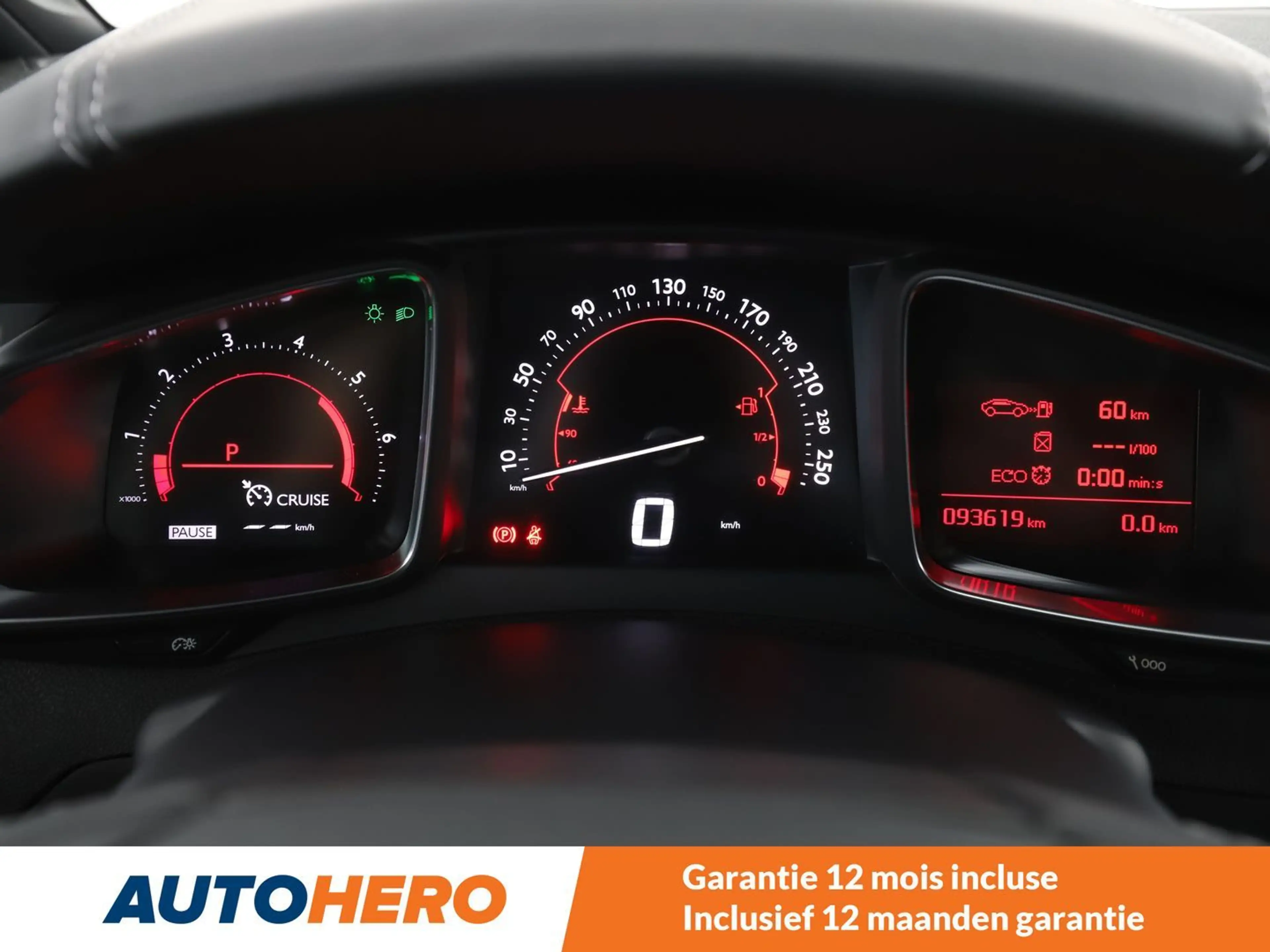 DS Automobiles DS 5 2.0 Blue-HDi Business Class — photo 11