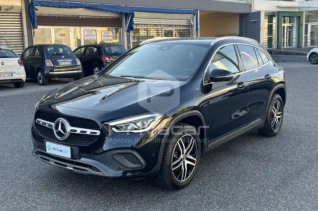 Mercedes-Benz GLA 180 GLA 180 d Automatic Sport Plus