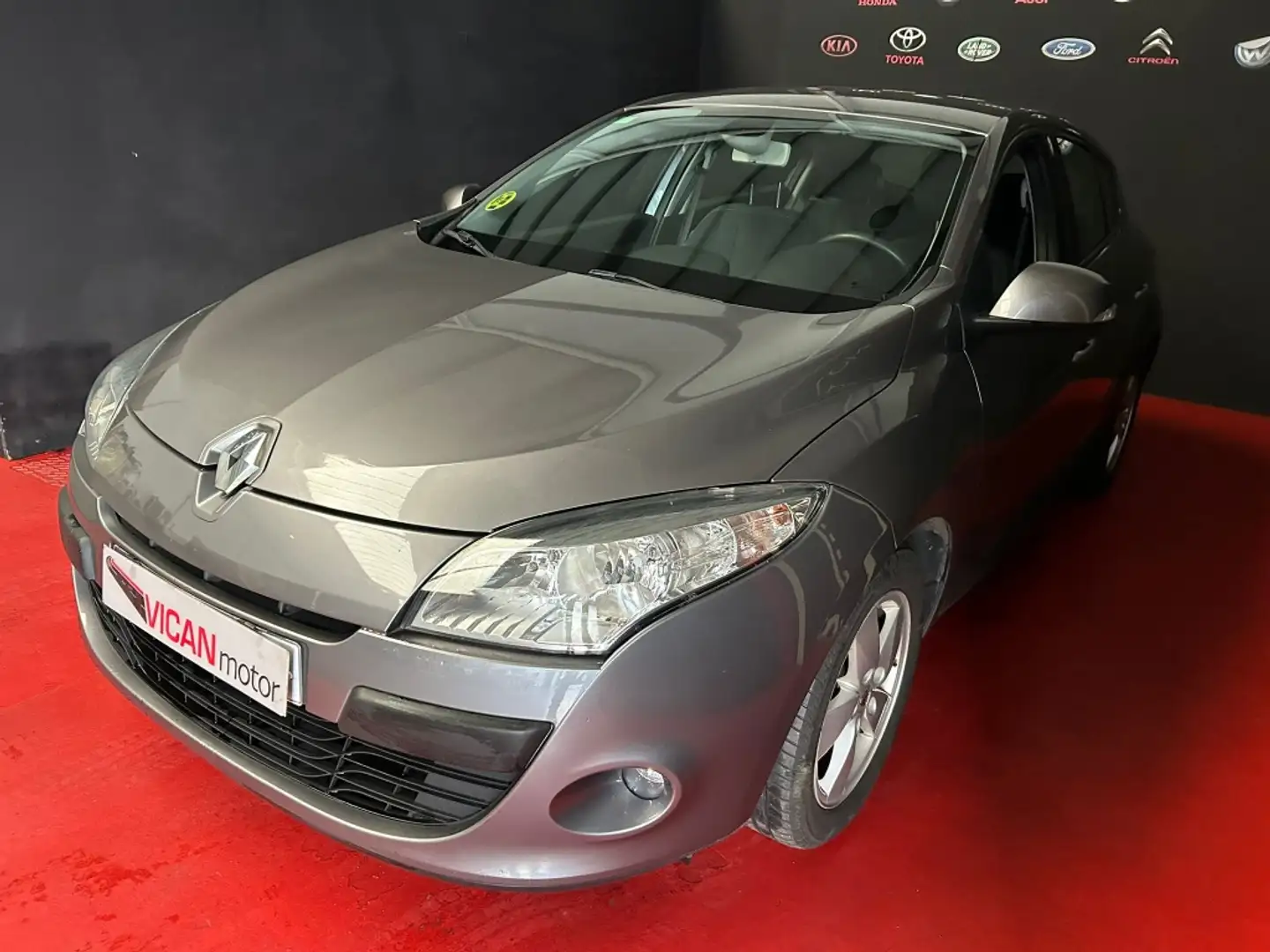 Renault Megane 1.5dCi Dynamique 105 Gris - 2