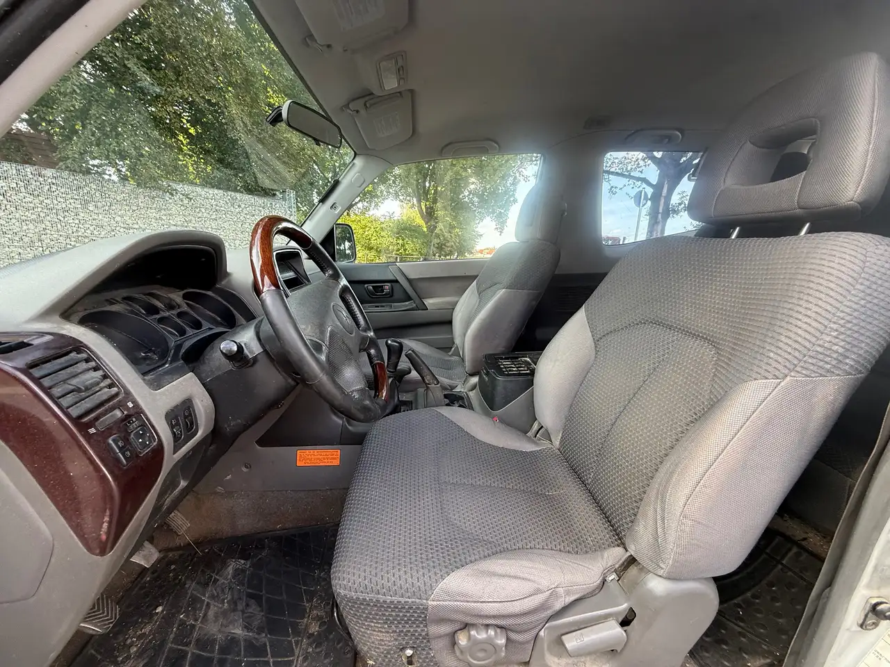Mitsubishi Pajero 3.2 DI-D Avance (3-trg.), foto 10