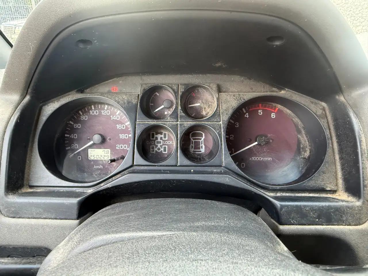 Mitsubishi Pajero 3.2 DI-D Avance (3-trg.), foto 11