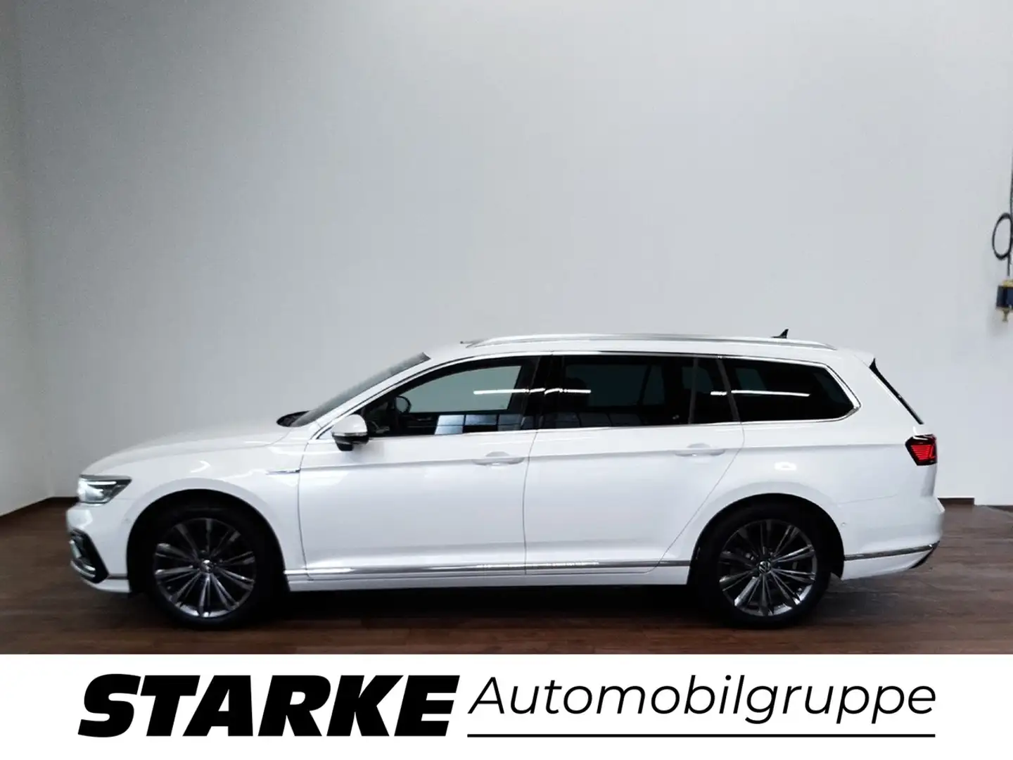 Volkswagen Passat Variant GTE 1.4 TSI DSG Weiß - 1