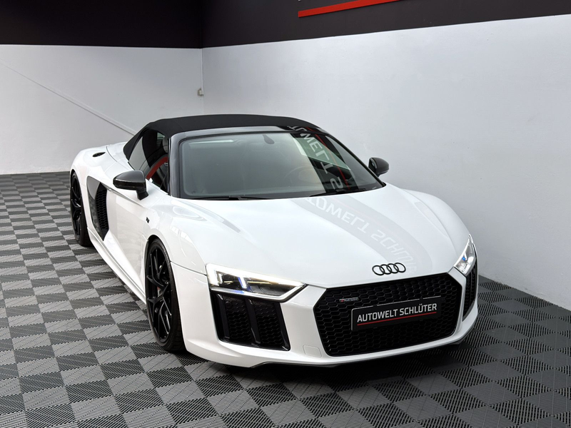Audi R8 Spyder 5.2 FSI quattro*KW*BBS Forget Light* — photo 14