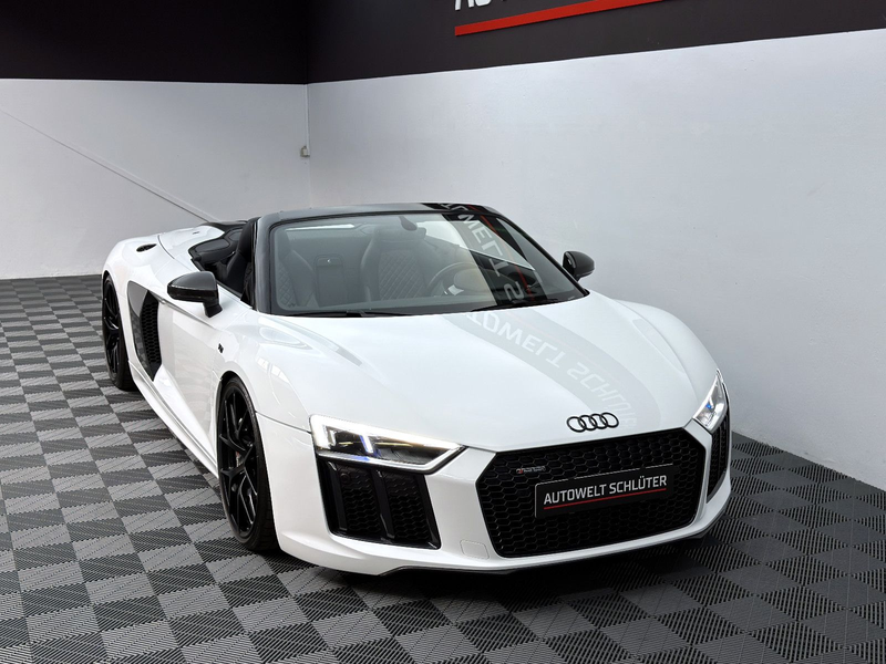 Audi R8 Spyder 5.2 FSI quattro*KW*BBS Forget Light* — photo 15