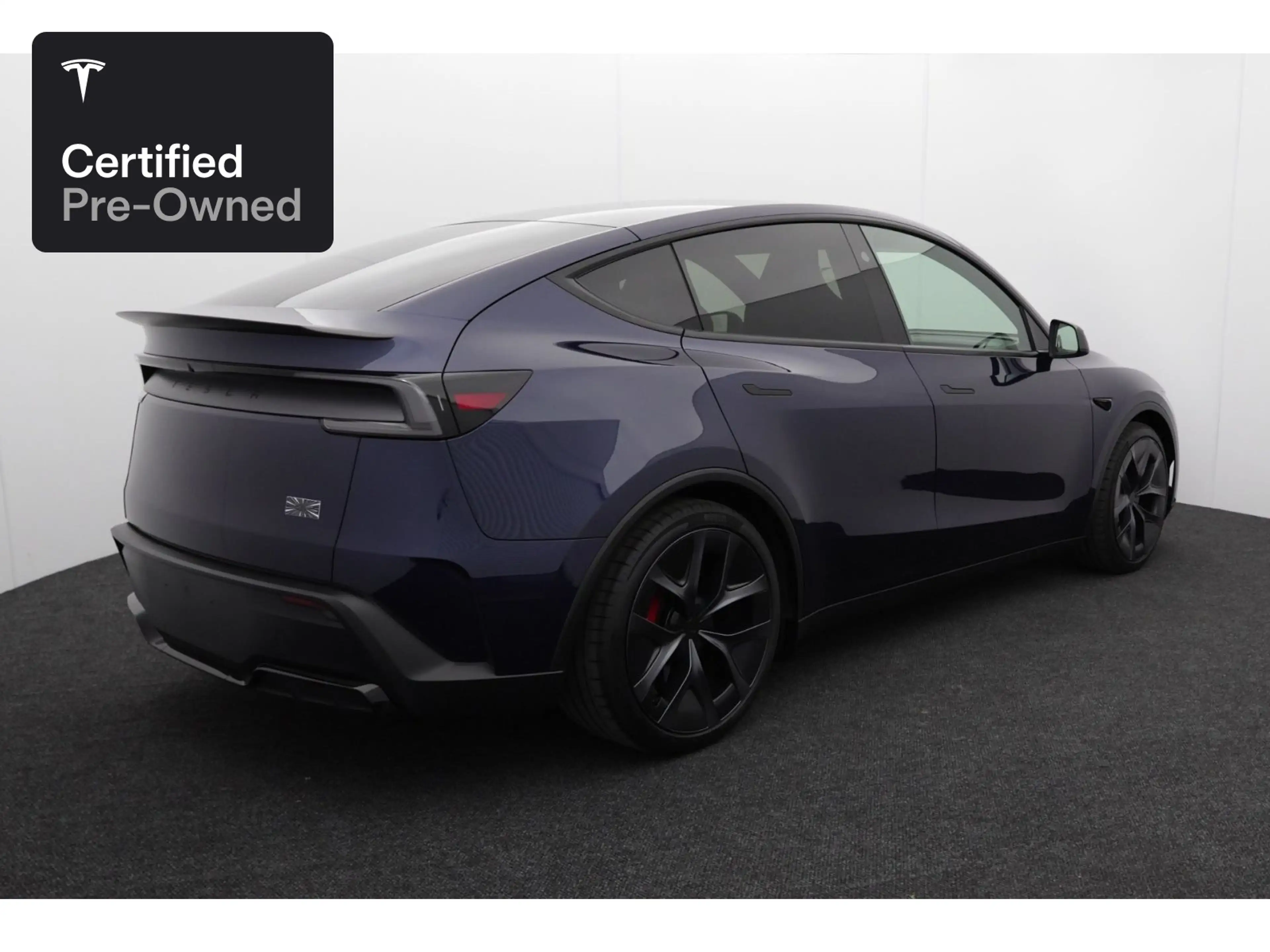 Tesla Model Y Performance "Certified Pre-Owned" — photo 7