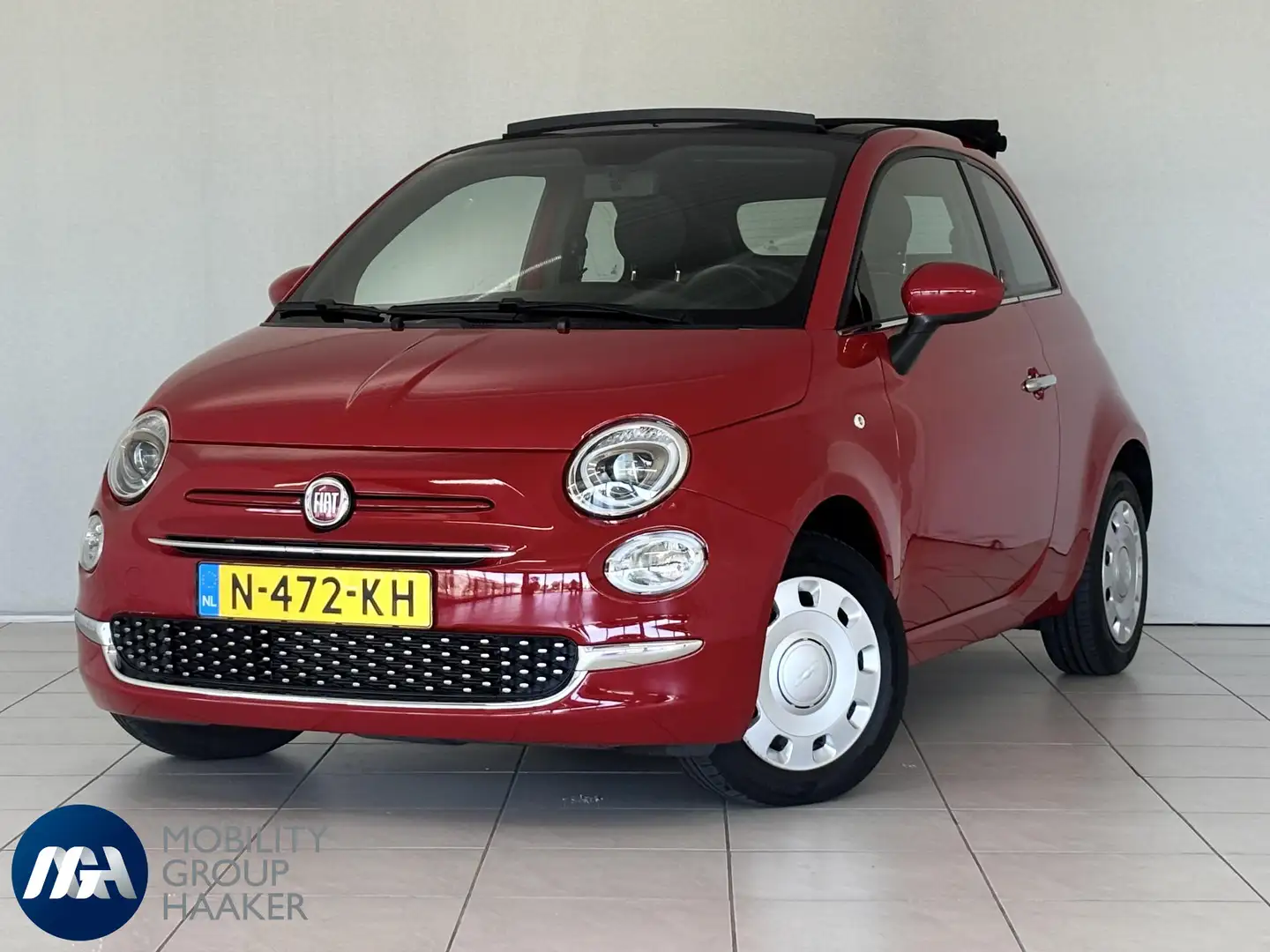 Fiat 500C Hybrid RED Cabrio | Apple-Android | Parkeersensore Rot - 1