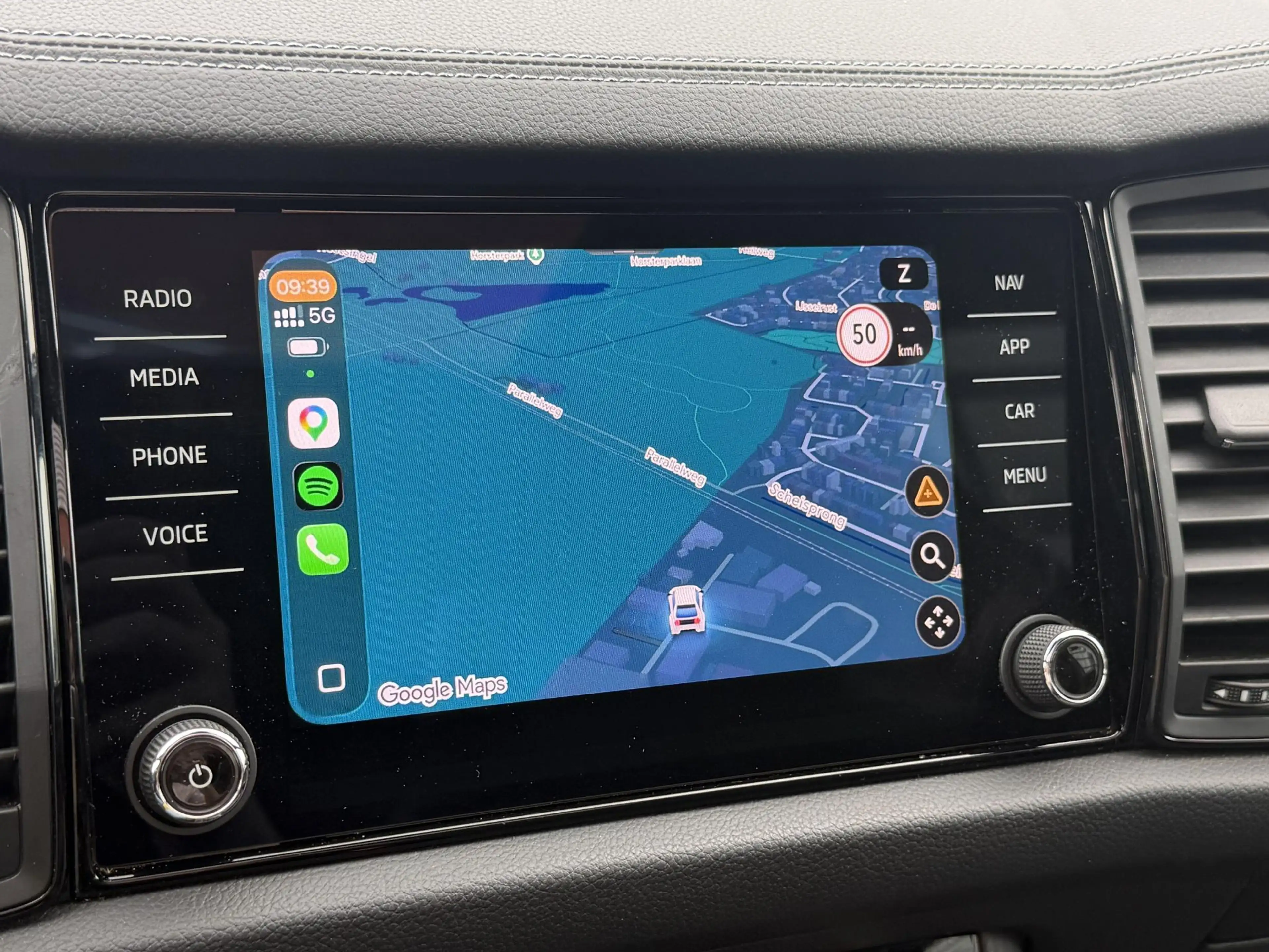 Skoda Kodiaq 1.5 TSI Sportline Business | Pano | Winterpakket | — photo 12