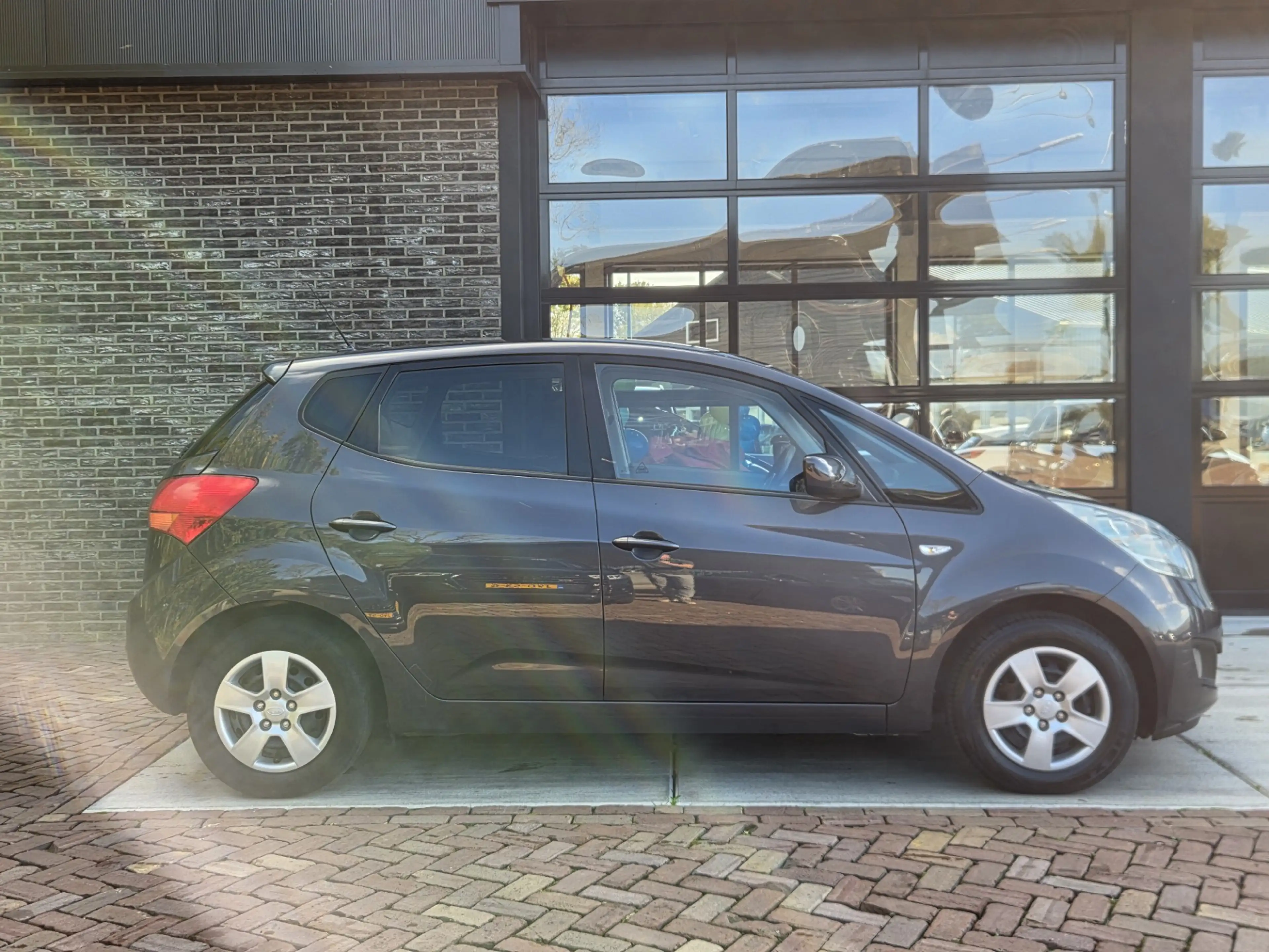 Kia Venga 1.6 CVVT Plus Pack Automaat — photo 6