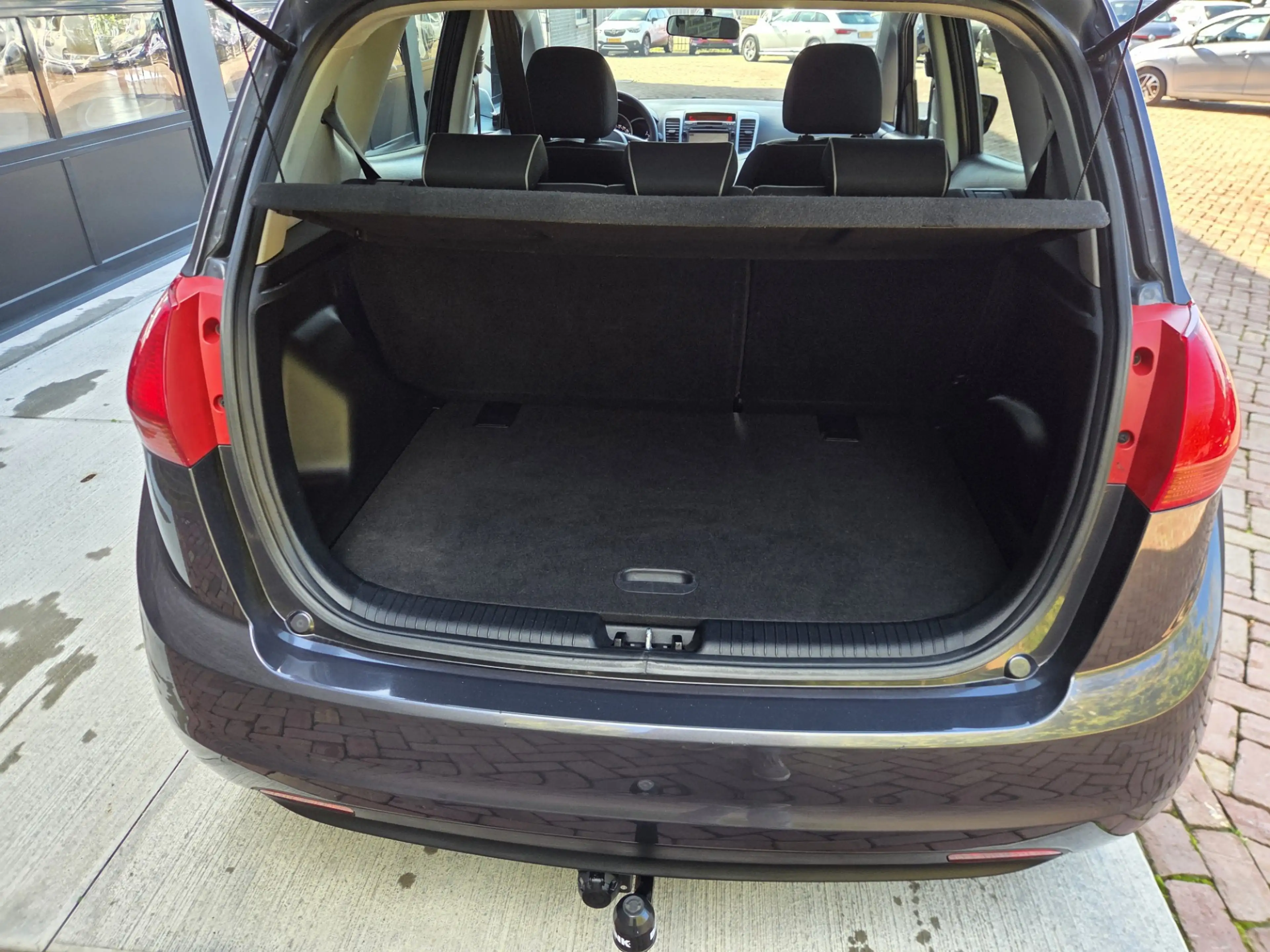 Kia Venga 1.6 CVVT Plus Pack Automaat — photo 10