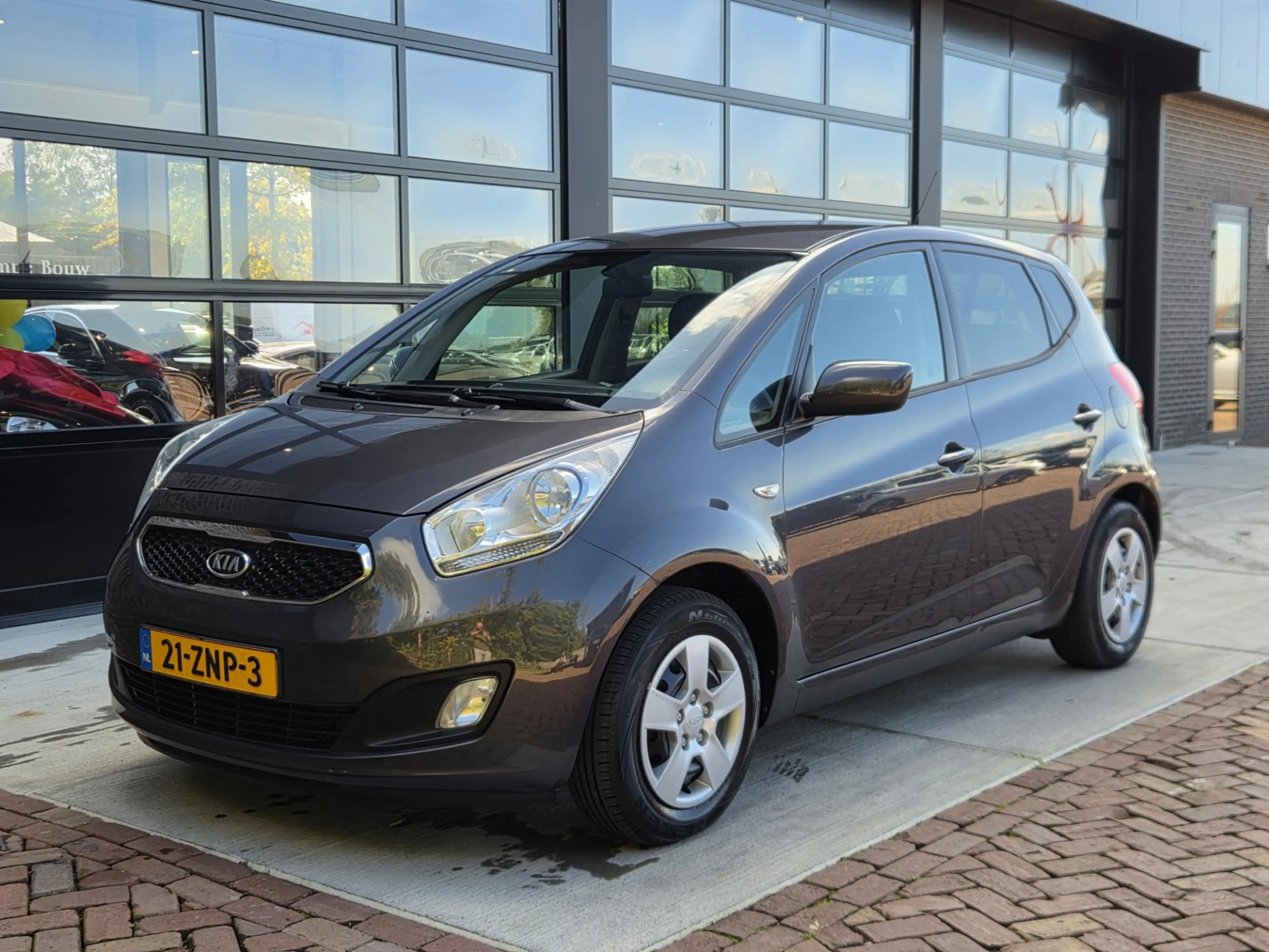 Kia Venga 1.6 CVVT Plus Pack Automaat