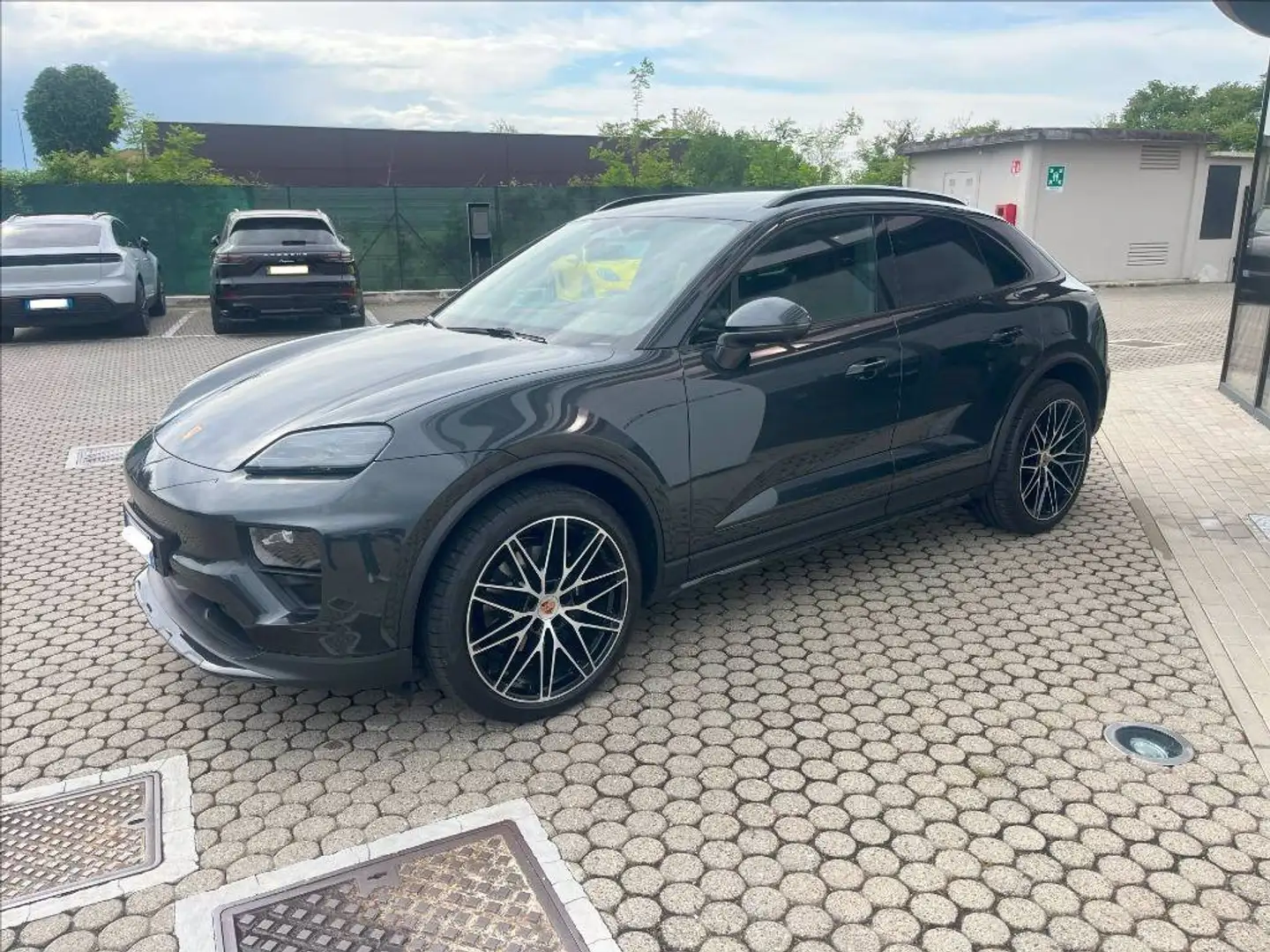 Porsche Macan 4 Grijs - 1