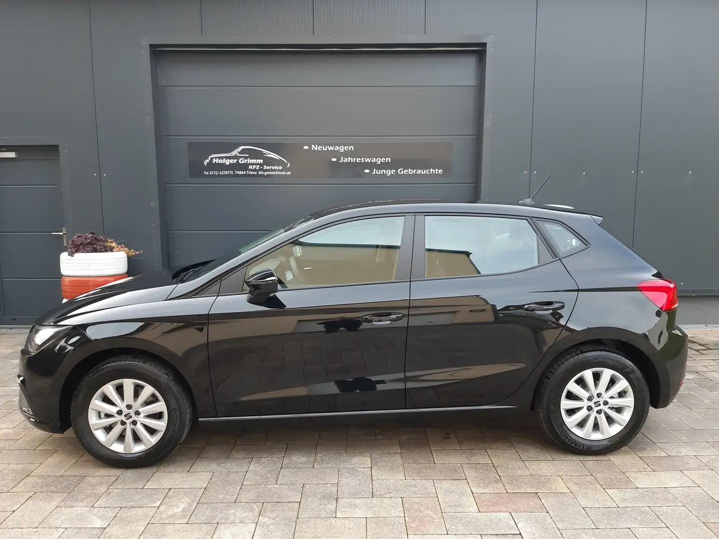 SEAT Ibiza Style DSG/Sitzheizung/PDC/Full-Link/LED-Scheinwerf Schwarz - 1