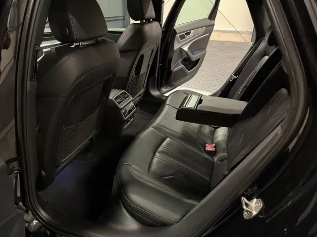 Audi A6 view 30