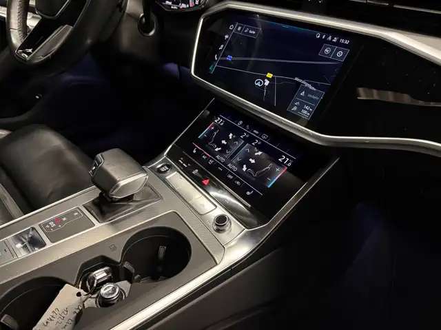 Audi A6 view 15