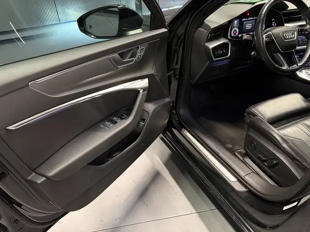 Audi A6 view 24